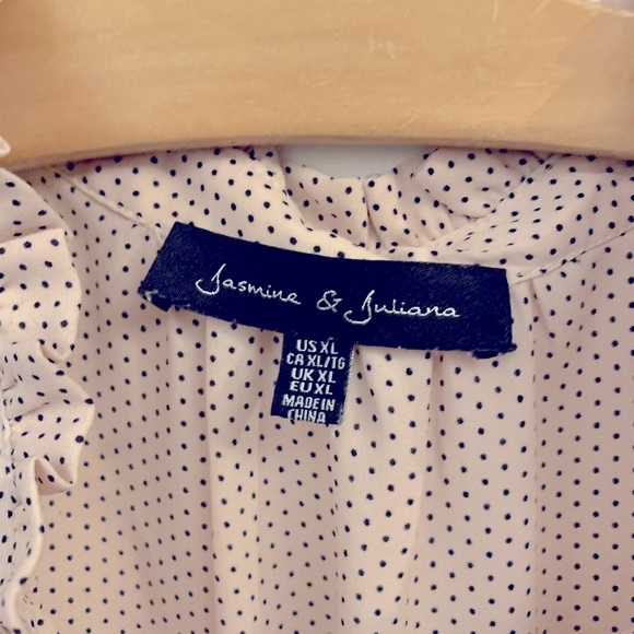 Set of 2 fun blouses - Picture 3 of 5